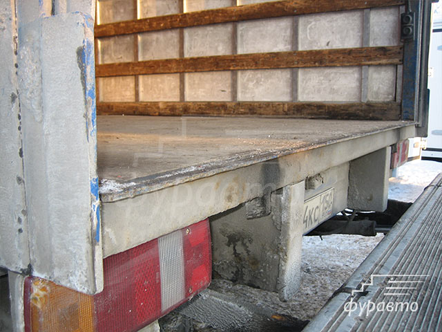 мебельный фургон с такеллажными рейками